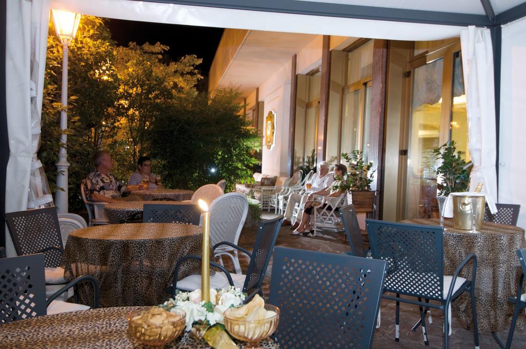 Hotel Terme Principe Abano Terme Exteriör bild