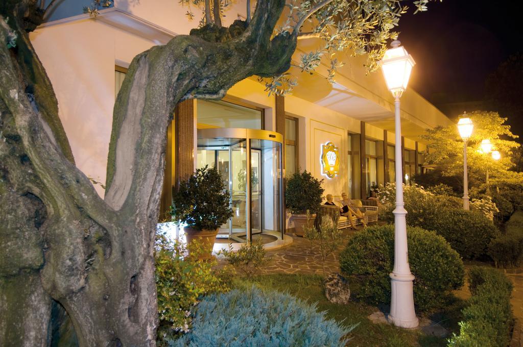 Hotel Terme Principe Abano Terme Exteriör bild